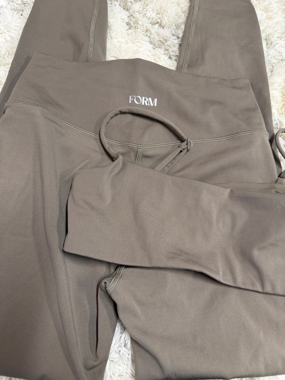 Form bra top & high waist legging